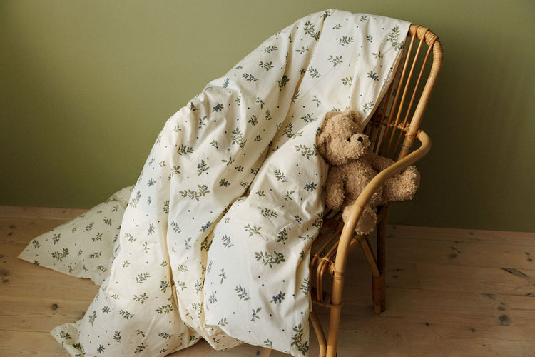 Asta bedding adult, 140x200 cm, blueberries