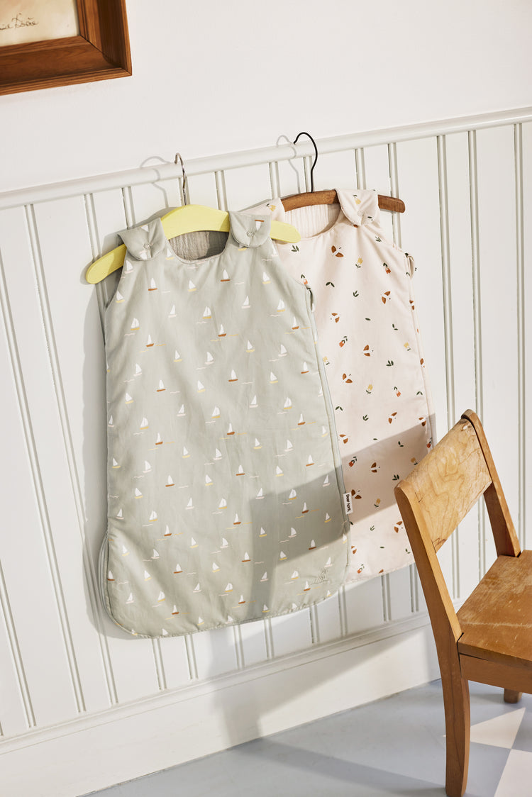Sylvia Summer sleeping bag 0-6 month Dear April, sailboats