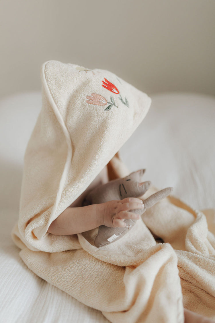 Petal Baby towel 85x85 cm, Harmony