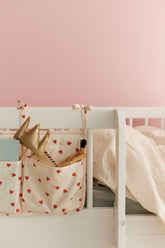 Polly bed pocket, little love