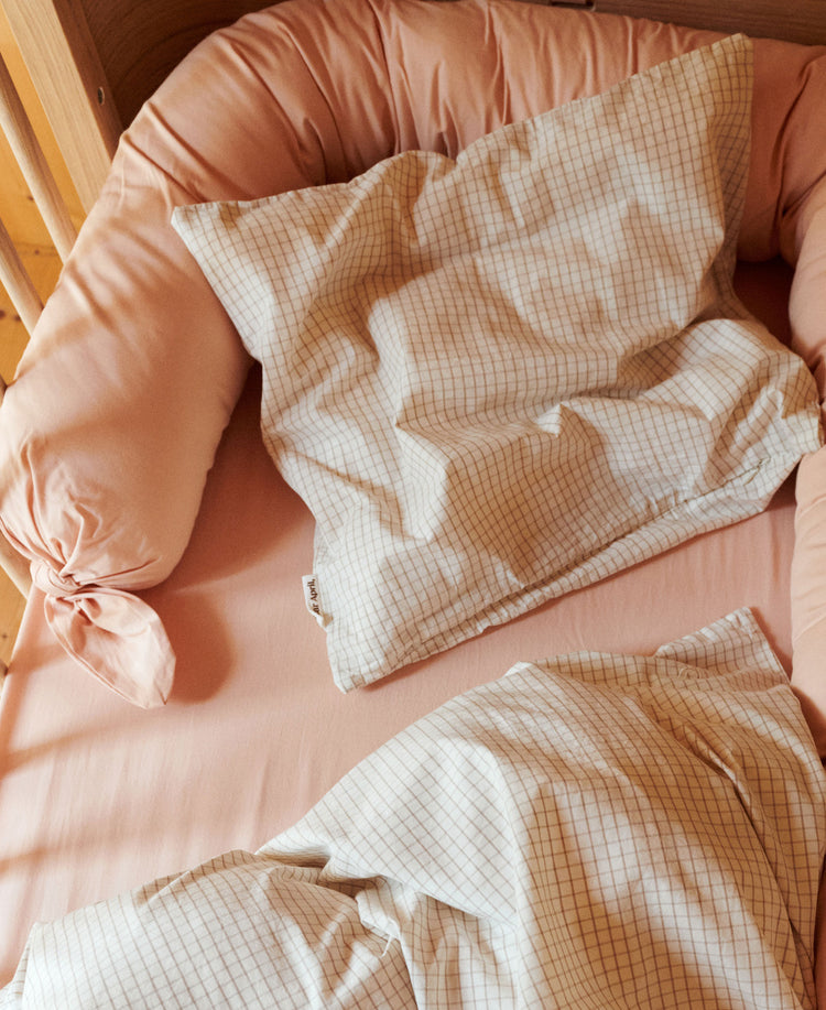 Serpente da letto Dear April, Barche a vela