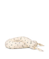 Skye bed snake, blueberries