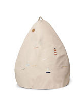 Bay beanbag, Sea life