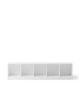 Wood shelving unit 5x1 with base, White