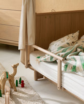 Camp Novel bed guard, 2 pcs. oak