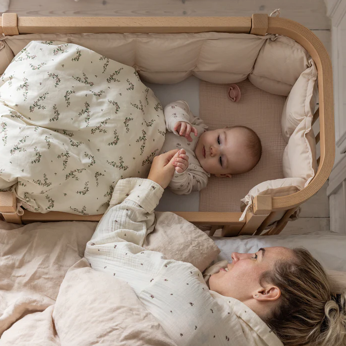 Sebra bedside Crib, wooden edition