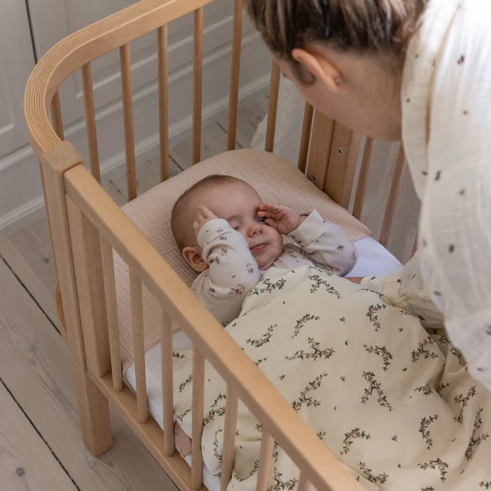 Sebra bedside Crib, wooden edition