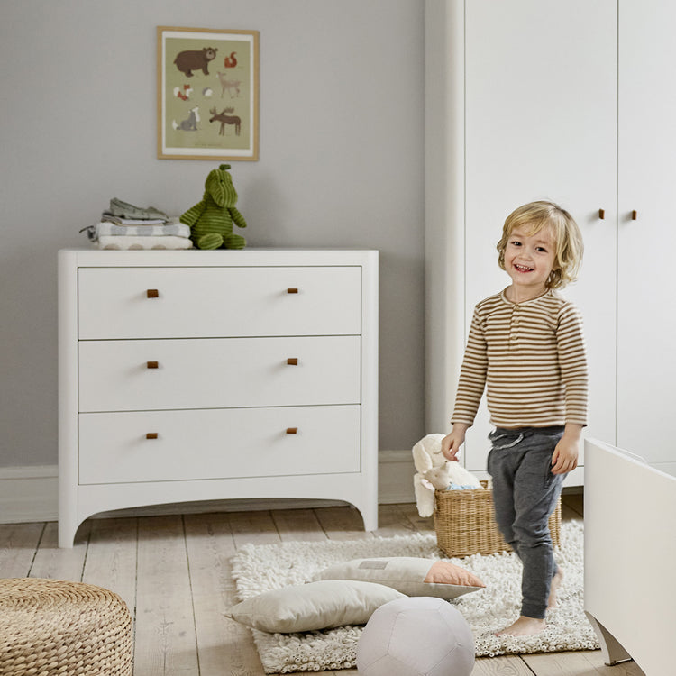 Classic dresser, White