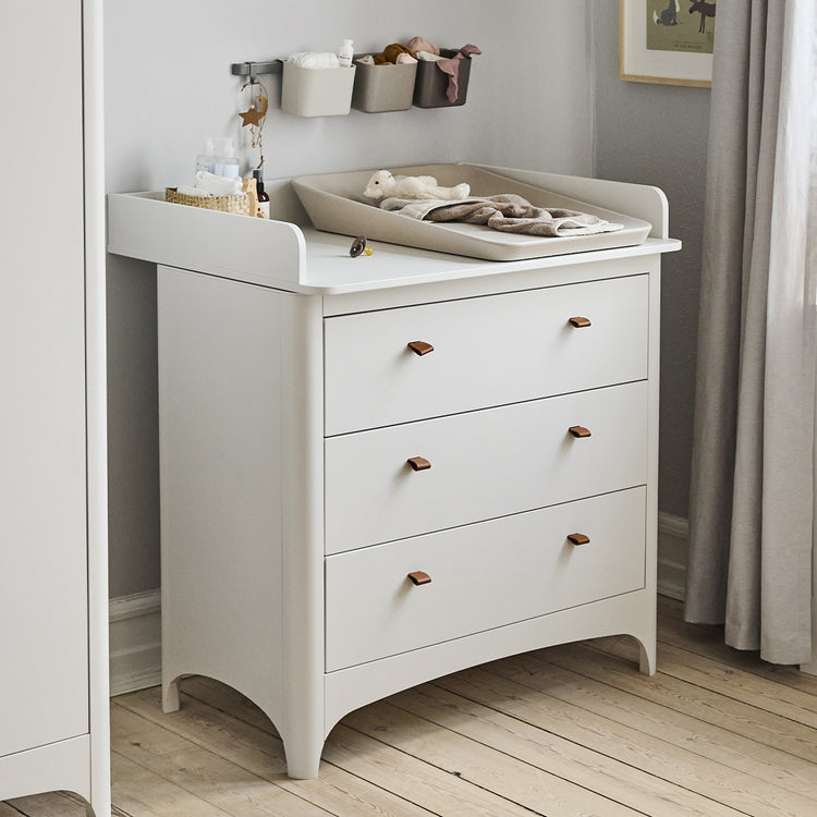 Classic dresser, White