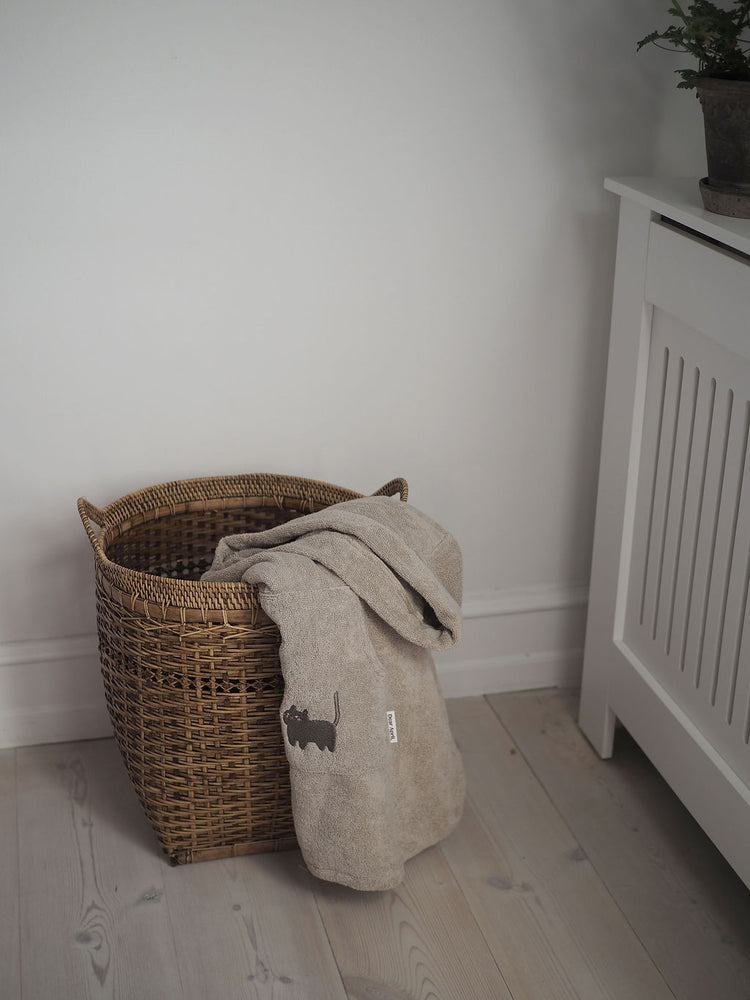 Petal Baby towel 85x85 cm, Moon cat
