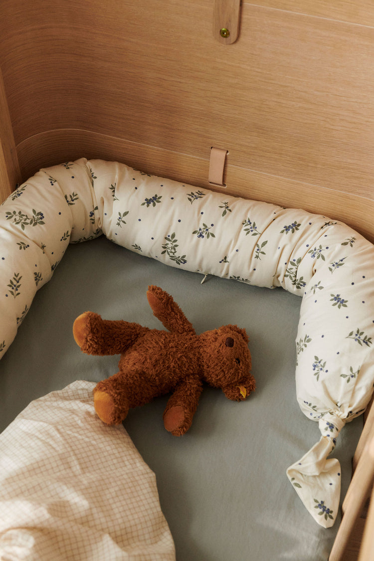 Serpente del letto di Skye, mirtilli