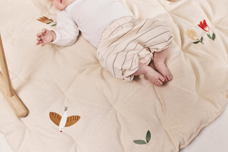 Embroidered Play mattress, songbirds