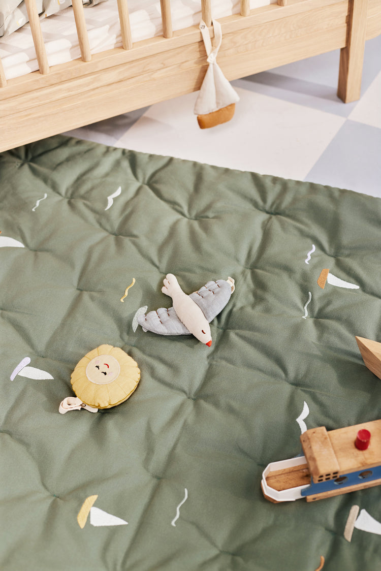 Embroidered Play mattress, sailboats