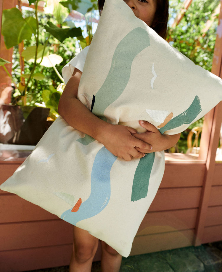 Cinna cushion, Big waves