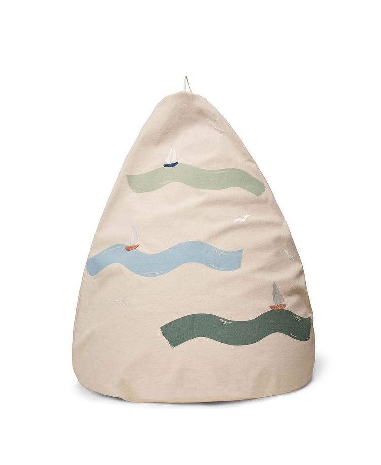 Pouf Bay, Grandi onde
