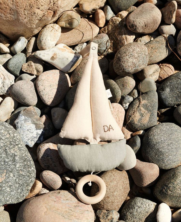Mobile Pondus, Sailboats