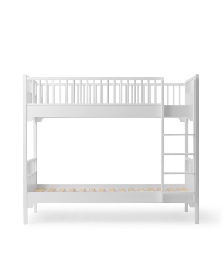 Seaside Classic bunk bed with slant ladder, White