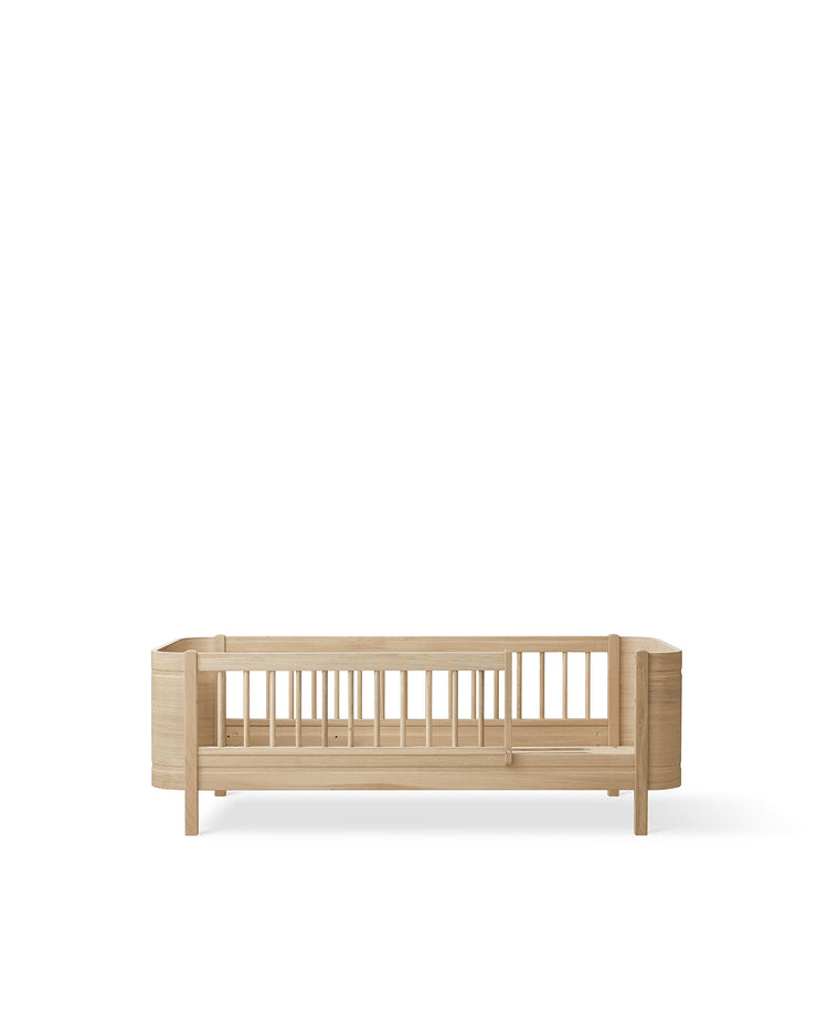 Mini+ basic Bed including junior kit, 0-9 years, Oak