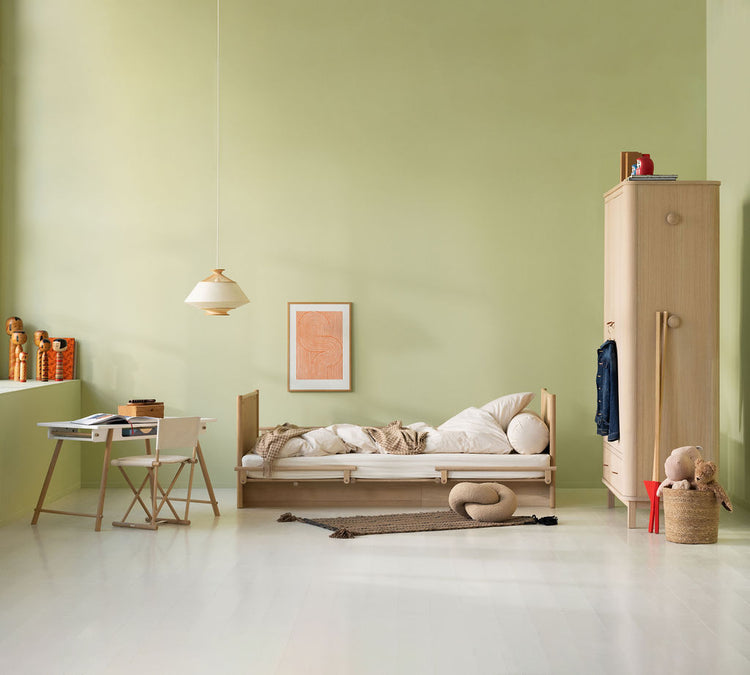 Camp Novel cot bed/bed 60 × 120 cm cm/120 × 200 cm, oak